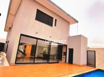 9712570c9b0b54c85cb210e0a22fb90f3b4bcf5f · Casa no Condomínio Varandas Sul com cinco quartos e varanda gourmet.