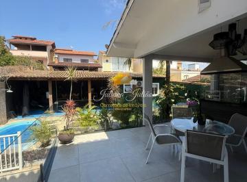 Foto 01 · CASA COM 5 QUARTOS SENDO 2 SUÍTES E PISCINA A VENDA NO BAIRRO RIVIERA FLUMINENSE EM MACAÉ