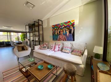 Foto 01 · Casa de Luxo em Condomínio: 5 Quartos, 5 Suítes, 3 Salas em Juquehy, São Sebastião-SP - 358m² - Vend