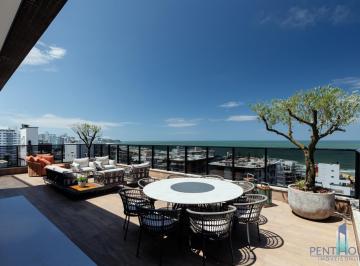 Apartamento · 430m² · 4 Quartos · 4 Vagas · Cobertura Duplex para Venda em Itajaí, Praia Brava de Itajaí, 4 dormitórios, 4 suítes, 5 banheiros, 