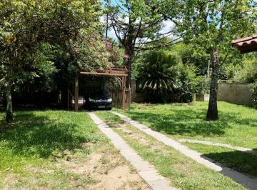 Casa de 5 quartos, Porto Alegre · Casa 5 quartos, 2 moradias, terreno com 5000 m², estudo dação