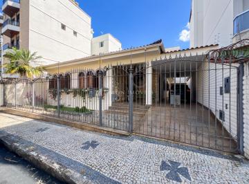 Fachada · Casa linear de 3 quartos com piscina à venda no bairro Cascatinha em Juiz de Fora/MG.