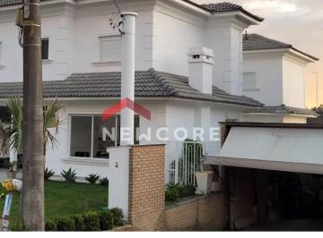Casa · 450m² · 4 Quartos · 4 Vagas · Casa de condomínio em Alameda das Begônias - Morada das Flores (Aldeia da Serra) - Santana de Parna