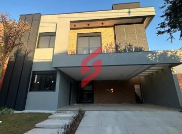 Casa · 260m² · 3 Quartos · 4 Vagas · Vendo Sobrado Diferenciado – Condomínio Aldeia da Mata