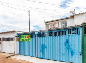 Casa · 126m² · 7 Quartos · 2 Vagas · QR 115 - Sobrado com 2 Casas Independentes e garagem coberta - Samambaia Sul - DF