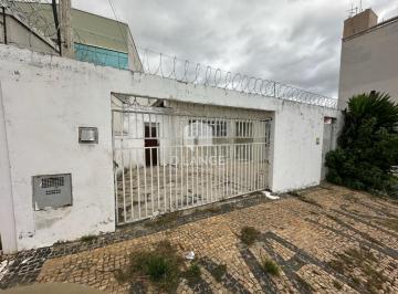 Casa · 240m² · 4 Quartos · 2 Vagas · Casa à venda e para locação em Campinas, Taquaral