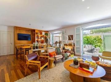 1 · Casa de vila Reformada à Venda na Vila Nova Conceição, 246 m², 3 suítes , 3 vagas
