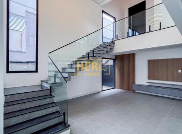 Casa · 276m² · 4 Vagas · Sobrado com 3 suítes e piscina no Residencial Ibi Aram I