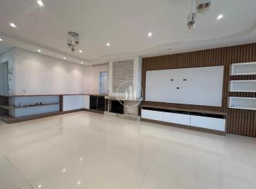 Casa · 253m² · 3 Quartos · 2 Vagas · Casa 3 Quartos com 1 Suíte e 253m² - Pedra Branca