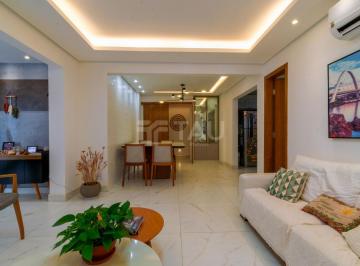 Apartamento · 148m² · 4 Quartos · 1 Vaga · Residencial Araucárias - Águas Claras - 4 Quartos - Reformado
