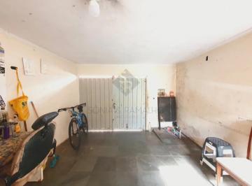 Casa · 200m² · 4 Quartos · 1 Vaga · Casa à venda e para alugar de 91,64 m² com 4 quartos, e 2 banheiros no Jardim Alexandre Balbo