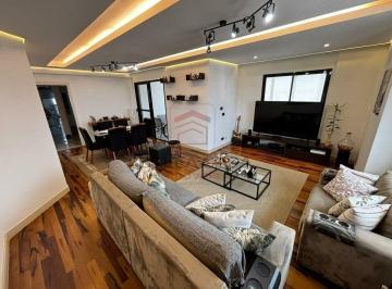 Apartamento · 142m² · 3 Quartos · 3 Vagas · Apartamento à venda na Mooca sendo 3 suítes , 3 vagas e depósito