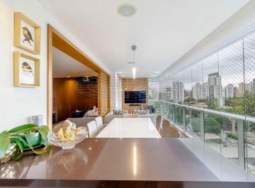 Apartamento · 134m² · 3 Quartos · 2 Vagas · Brooklin | Apto impecável | Planta moderna com 134 m² | 3 suítes | Edifício com lazer de clube.!