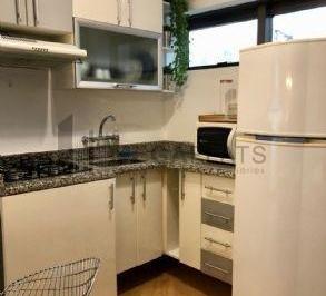 Apartamento · 50m² · 1 Vaga · LINDO FLAT REFORMADO PARA LOCAÇÃO PRÓXIMO A FGV!