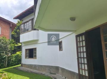 Casa · 240m² · 3 Quartos · 2 Vagas · Casa em Condomínio em Parque do Imbui, Teresópolis/RJ