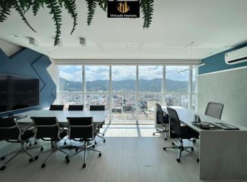 Comercial · 50m² · 1 Vaga · Sala andar alto mobiliada no Edifício Top Class em Balneário Camboriú