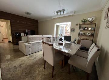Apartamento · 157m² · 4 Quartos · 2 Vagas · Área Privativa 4 Quartos com Suíte, Closet e Hidromassagem – 2 Vagas – Bairro Itapoã | Região Pampul