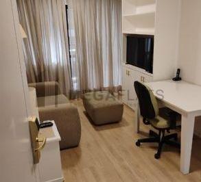 Apartamento · 32m² · 1 Quarto · 1 Vaga · ALUGAR FLAT NO ITAIM RUA JOAQUIM FLORIANO