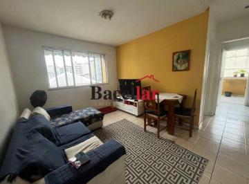 Apartamento · 75m² · 2 Quartos · Apartamento 2 quartos com varanda Praça Saenz Peña - Tijuca
