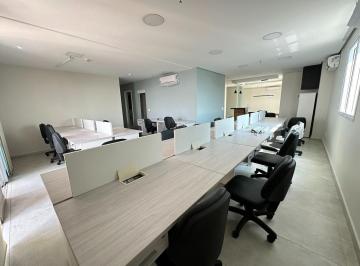 Comercial · 157m² · 5 Vagas · Conjunto comercial à venda 157m² na Liberdade, São Paulo-SP, com 5 banheiros e 5
