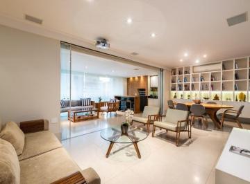 Apartamento · 162m² · 3 Quartos · 3 Vagas · Apartamento de luxo no coração do Itaim Bibi: 3 quartos, 3 suítes, 5 banheiros, 3 vagas de garagem,