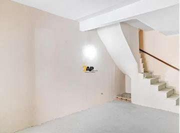 Foto 01 · Casa para venda ou locação com 140m², 2 quartos sendo 1 suíte e 2 vagas - Ferreira.