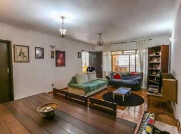 Foto 01 · Casa à venda com 180m²: 6 quartos, 1 suíte e 2 vagas - Ferreira.