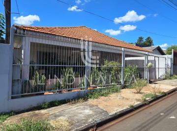 Casa · 201m² · Casa com 201m2 no Jardim Tarobá em terreno de 300m2 - Excelente localização
