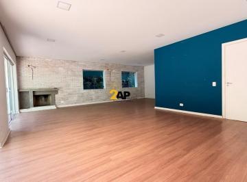 Casa · 300m² · 4 Quartos · 2 Vagas · Casa em condomínio fechado no Morumbi, 4 dormitórios, 1 escritório, 2 vagas de garagem, com 300m²