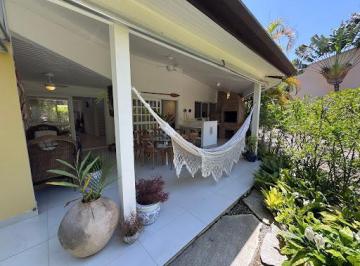 aff9761be6de0d389258b4abcfb509c3b02fb6c9 · Casa com 4 dormitórios à venda, 220 m² por R$ 3.800.000,00 - Praia da Baleia - São Sebastião/SP