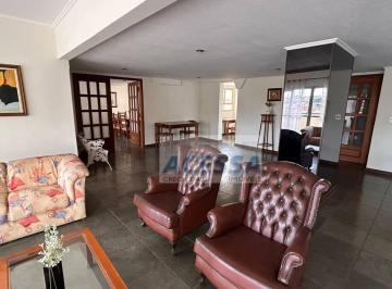 ac8673801d5e84ebc02f0caa2bbb1384d633bddb · Apartamento à venda por R$ 450.000 - Centro - Botucatu/SP