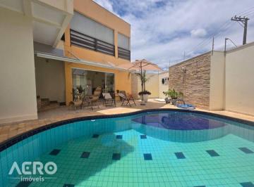 33358ba9d9df35160bc4c22e9749c4e1fb4fd41f · Linda casa Jd Europa poucos metro da Getulio