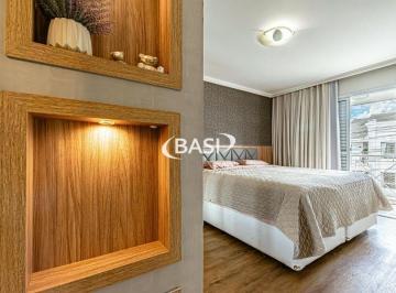 Casa · 156m² · 3 Quartos · SOBRADO EM CONDOMINIO FECHADO COM TRES DORMITORIOS , TRES VAGAS DE GARAGEM , JARDIM E EM FRENTE AO P