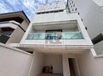 d747a266737d117b61a6ddc4eafc4411aedb8f10 · Residência de Alto Padrão com 4 Suítes, Área Gourmet e Piscina Aquecida.