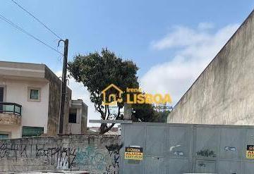 03143ba029a12ff69390801f011496f91fbcd7a5 · Terreno Limpo para locação 5000,00