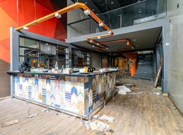Foto 01 · Ponto Comercial com 3 Banheiros e 530m² de Área em Perdizes, São Paulo-SP