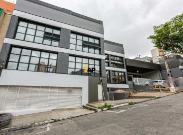 Comercial · 4200m² · 100 Vagas · Prédio Comercial para aluguel no Cambuci. 100 Vagas de Garagem e 4.200m²