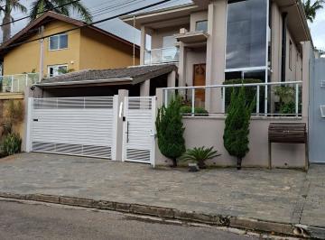 Casa · 250m² · 3 Quartos · 2 Vagas · Casa em Condomínio, ótima localização em Atibaia – Porteira Fechada