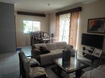 Casa · 536m² · 5 Quartos · 4 Vagas · Casa sobrado - 5 Quartos - Suíte master - 4 vagas -  Piscina - Quintal - Guará I