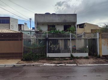 Casa de 4 quartos, Brasília · Vendo casa na QE 42 GUARÁ II