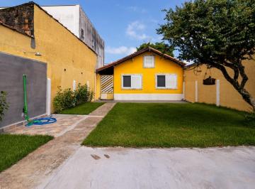 Casa · 3 Quartos · 6 Vagas · Casa isolada em Praia Grande SP.