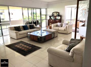 Apartamento de 4 quartos, Rio de Janeiro · Excelente apartamento, 300 m2 com 4 quartos sendo 1 suíte com armários
