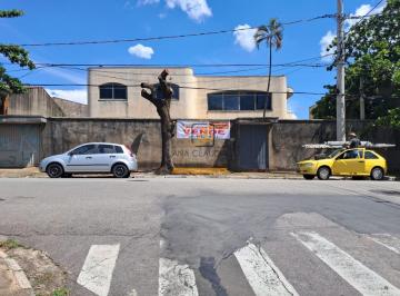 Foto 01 · Casa à venda em Itu-SP, bairro Brasil: 4 quartos, 4 salas, 8 banheiros, 6 vagas, 512m² de área. Impe