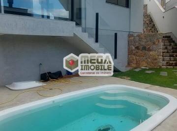Casa · 300m² · 3 Quartos · 4 Vagas · Ampla Casa de Alto Padrão à Venda Bairro Parque São Jorge.3 suítes,piscina