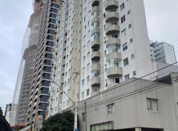 Apartamento de 1 quarto, Curitiba · Apartamento 01 dormitório próximo Parque Barigui