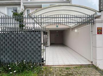 Casa de 4 quartos, Curitiba · Sobrado à venda com 4 quartos no Jardim das Américas