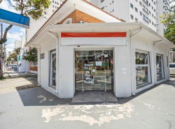 Comercial · 130m² · 3 Quartos · 6 Vagas · Loja na Avenida Pavão, N. 757 - Loja 3 • 130 m²