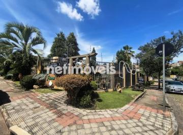Comercial · 290m² · 1 Quarto · 4 Vagas · Casa Comercial / Lote à venda no São Luiz!