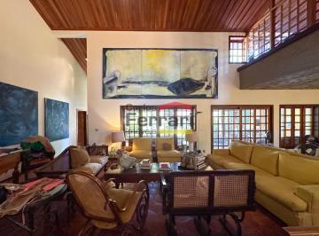 Casa · 469m² · 5 Quartos · 6 Vagas · Alpha I com 5 suítes, jardim e piscina em terreno de 954 m²