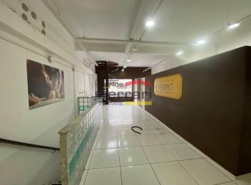 Comercial · 250m² · Sobreloja comercial para alugar em Pinheiros com 250 m² e alta visibilidade